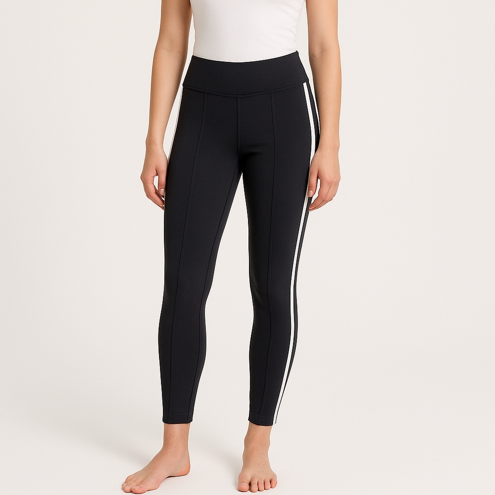 Athleta Sz M Metro Ankle Legging Athletic Retro Side Stripe Back Media ZipPocket